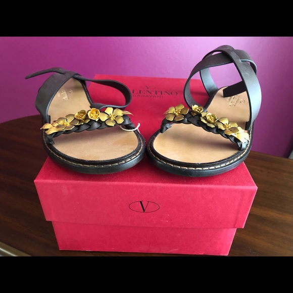 Valentino Garavani brown braided sandals 7/37 NIB - Picture 4 of 5